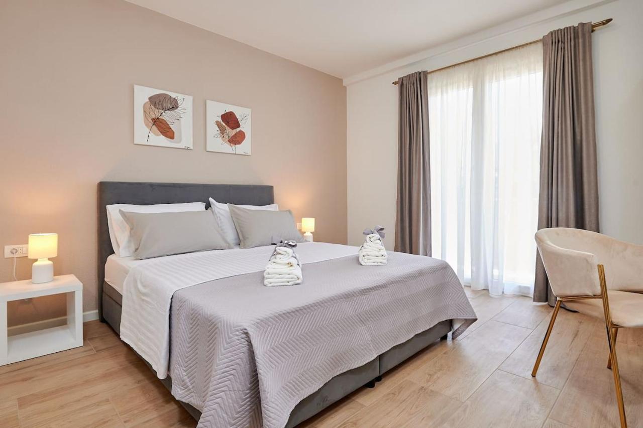 Apartman Babalui Трогир Экстерьер фото